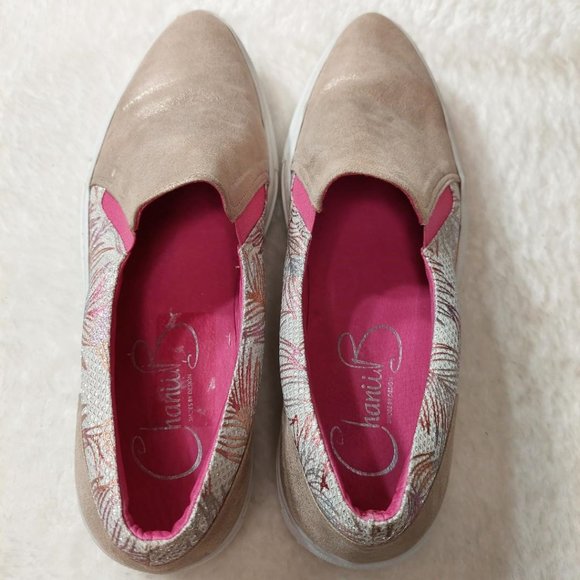 Chanii B. Zliks Gold Metallic Slip-On Sneakers - Size US 8 (Euro 39) - Picture 4 of 8